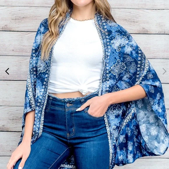 HP 3/28/23!! NWT Blue Pattern and Tie Dye Cover Up Kimono - Picture 3 of 9